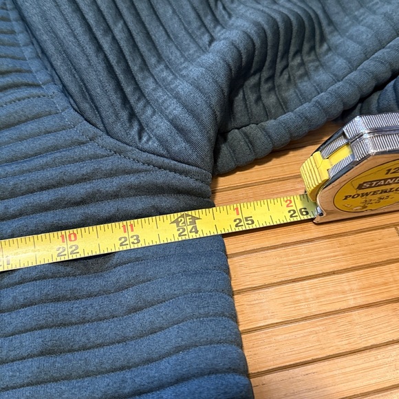 L.L. Bean Airlight Knit Pullover - Picture 6 of 8